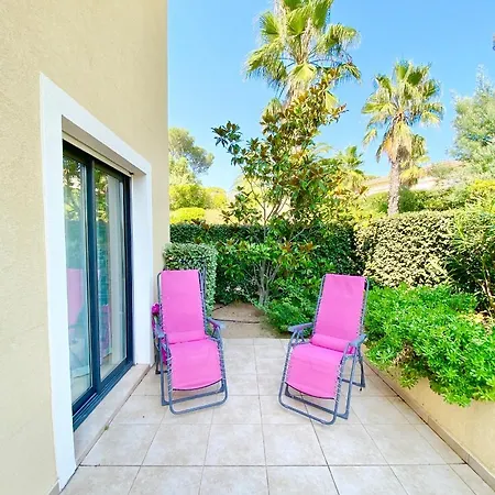 Ruby 2 Terrasse Piscine